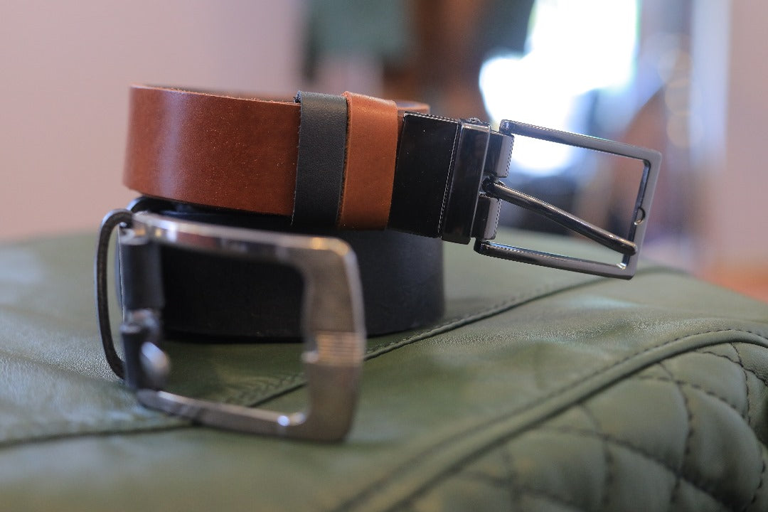 Dual-Tone Leather Belt – Stylish, Durable & Adjustable for Men